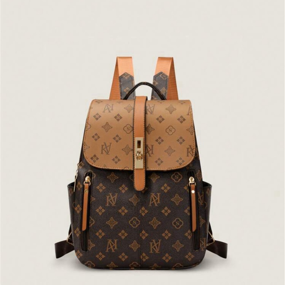 New Elegant Backpack - Picture 4 of 11